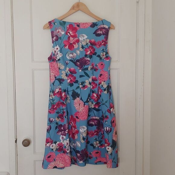 Vince Camuto Sleeveless Printed Floral Mini Dress Size 12 - Picture 5 of 9